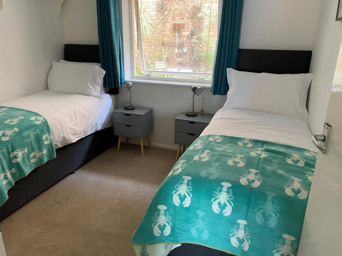 Vitamin Sea With A Sea View And Parking * Lyme Regis