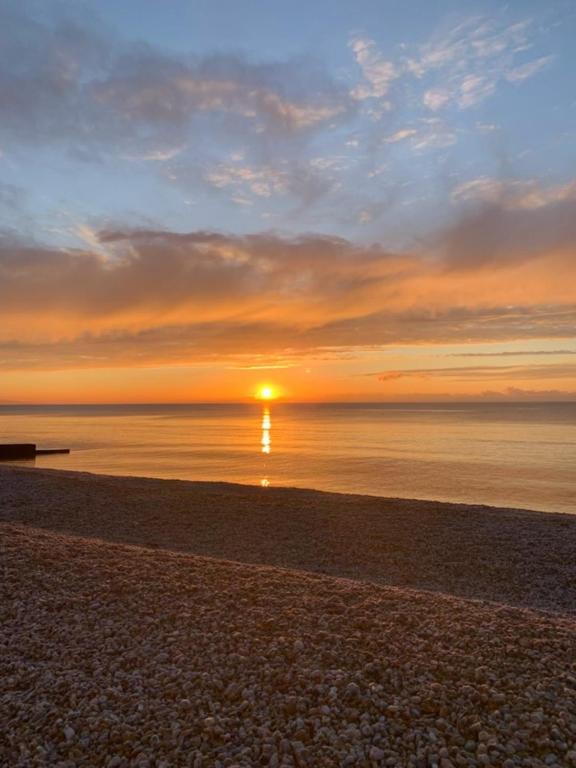 Vitamin Sea With A Sea View And Parking Apartamento