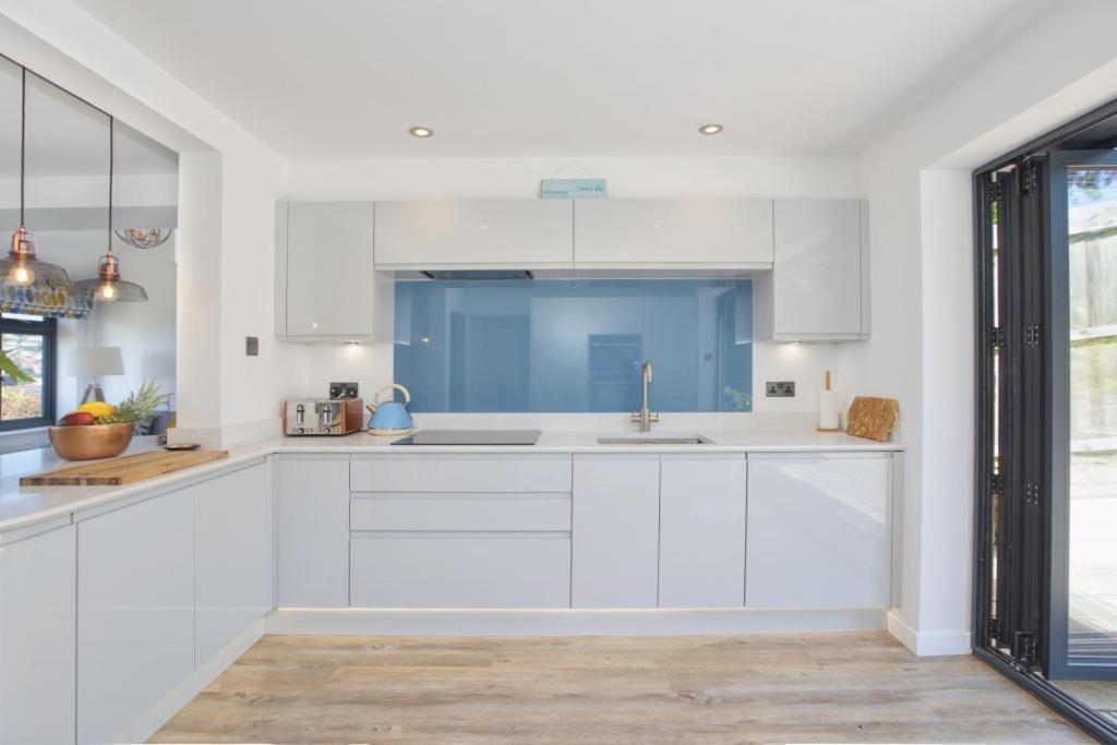 Holiday home Pass The Keys Stunning In - Sleeps 8 Lyme Regis
