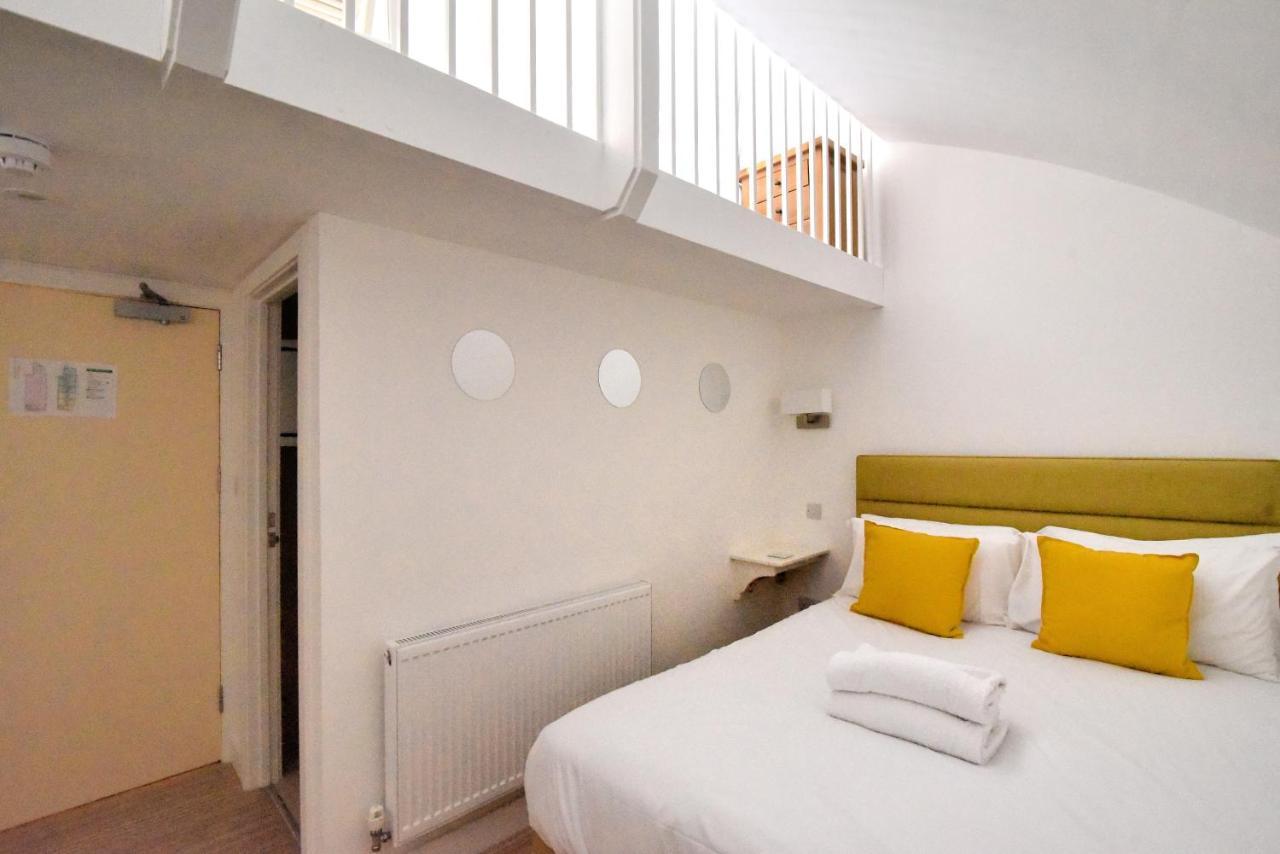 Largigi Rooms * Lyme Regis