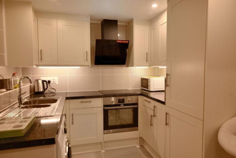 Largigi Offering Two Amazing Panoramic Sea Front Lyme Regis