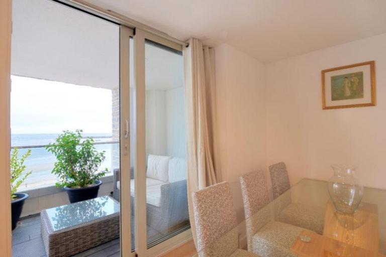 Apartment Largigi Offering Two Amazing Panoramic Sea Front *
