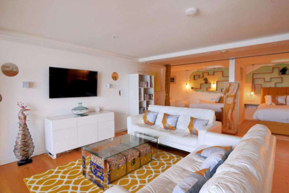 Apartment Largigi Offering Two Amazing Panoramic Sea Front