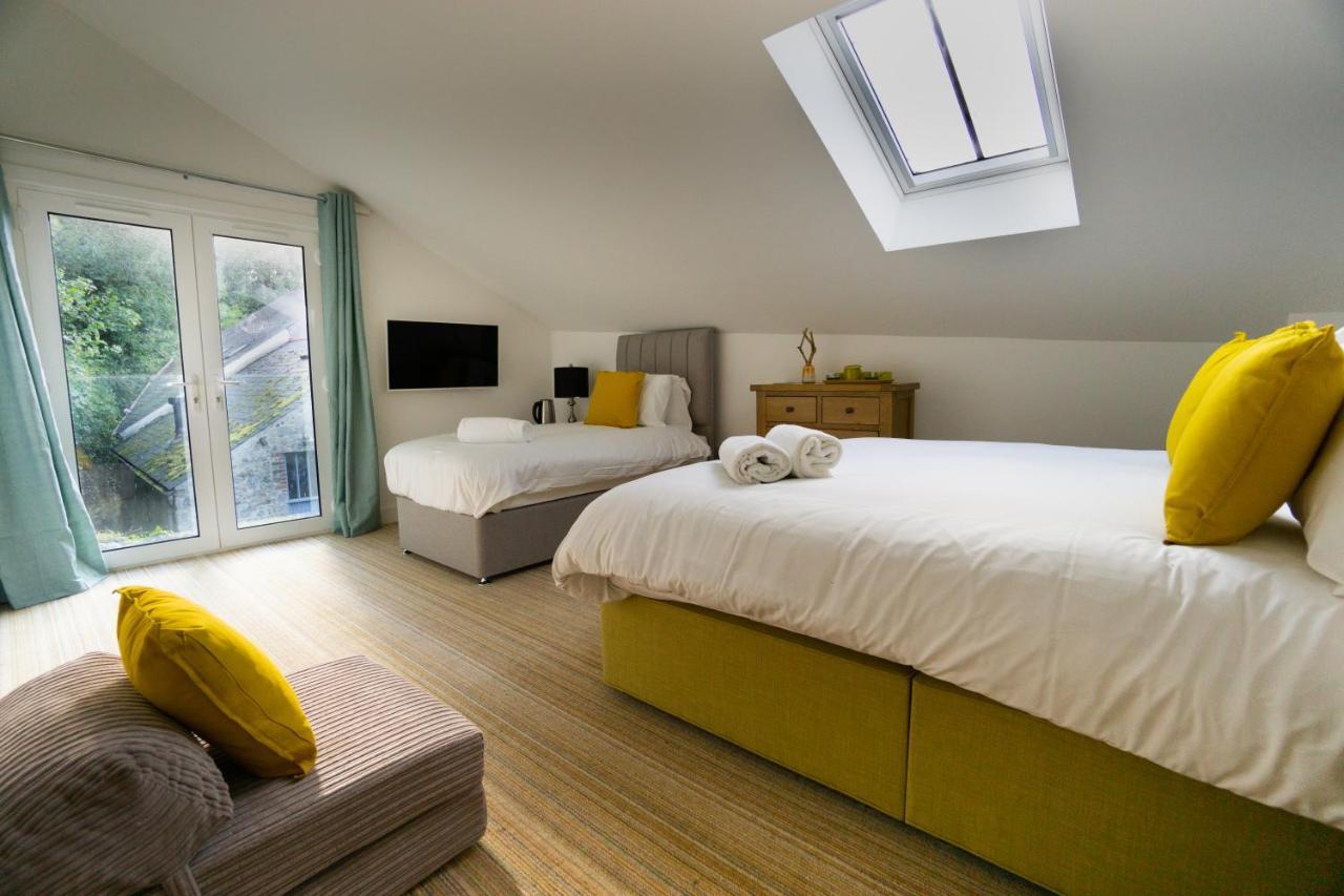 Largigi Rooms, Close To The And Town Centre, Parking Available