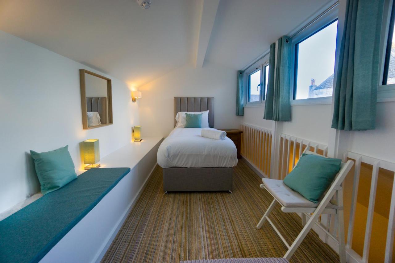 Largigi Rooms, Close To The And Town Centre, Parking Available