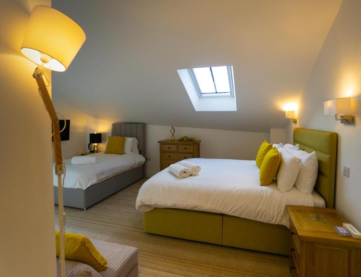 Largigi Rooms, Close To The And Town Centre, Parking Available