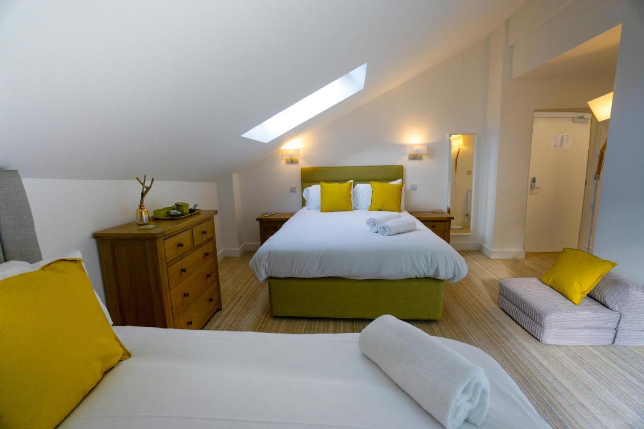 Largigi Rooms, Close To The And Town Centre, Parking Available *