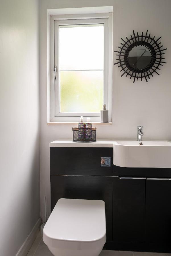 The Jolly Lodge-sea Views-free Parking Holiday home