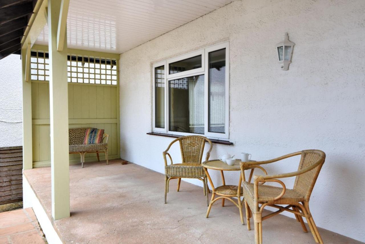 Oak Tree Holiday home Lyme Regis