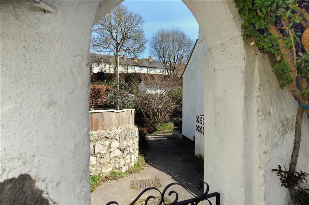 Hatchett Flat Apartment
