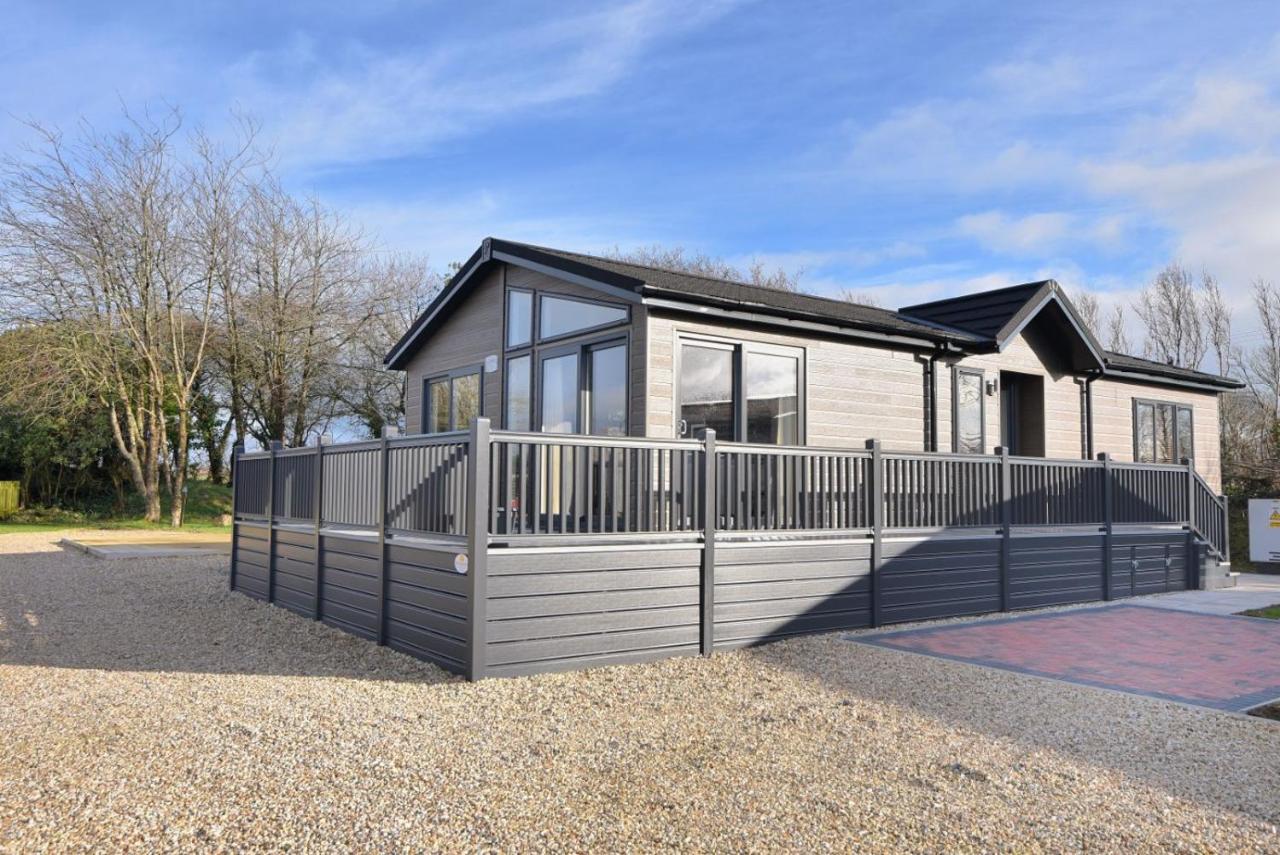Hazelwood 4 Pinewood Retreat Lyme Regis