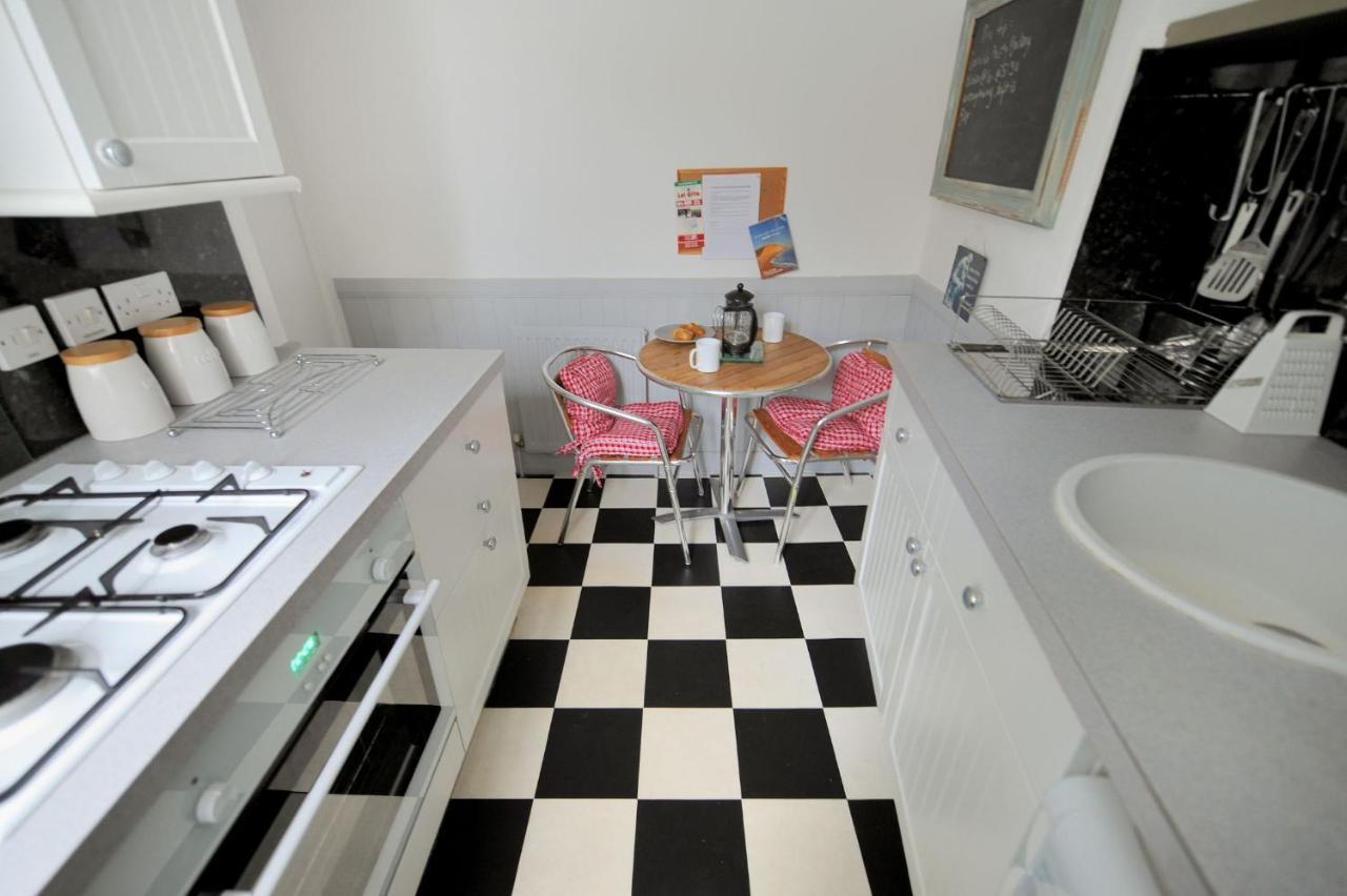 Driftwood Apartment Lyme Regis