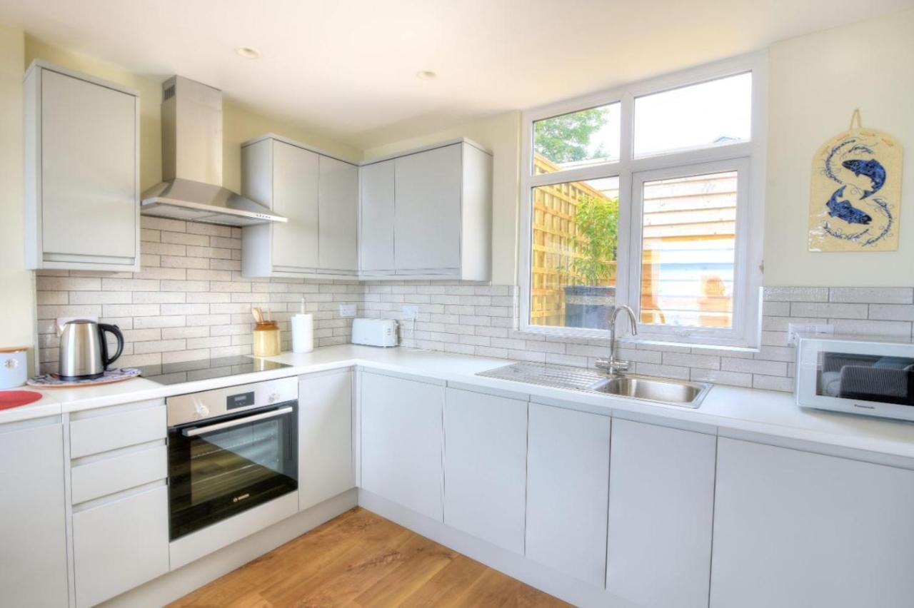 2 Way House Apartment Lyme Regis