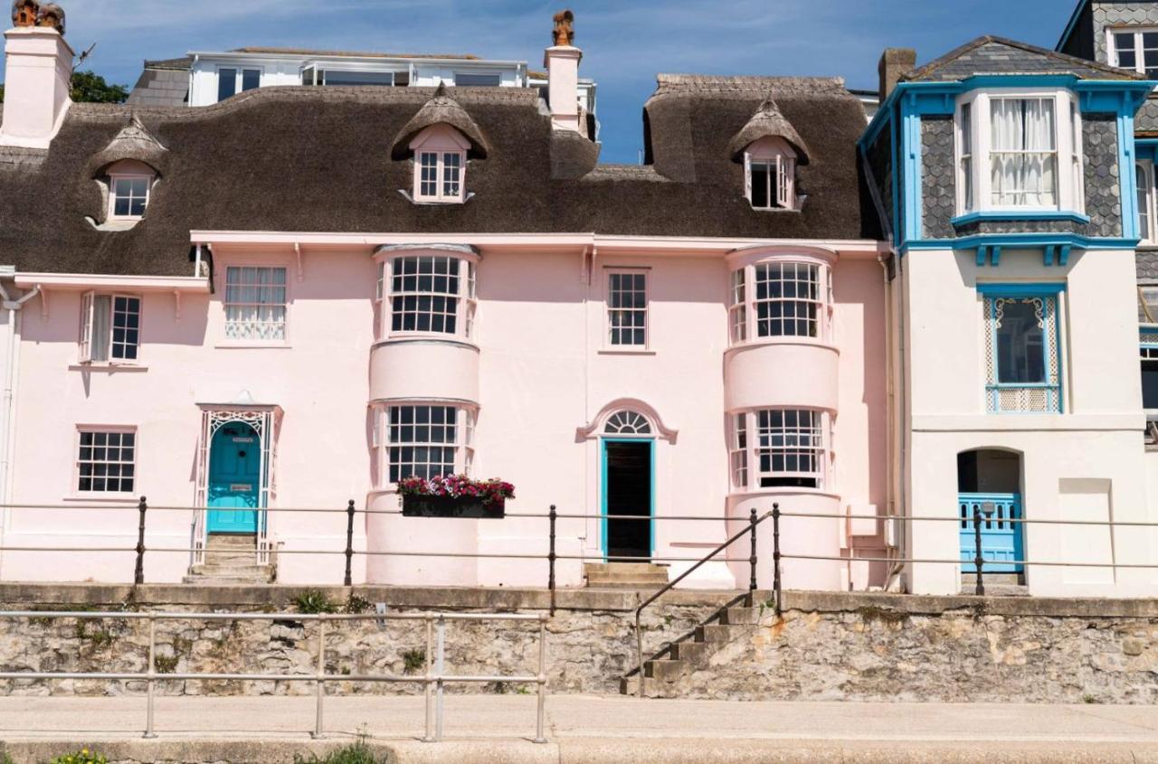 2 Way House