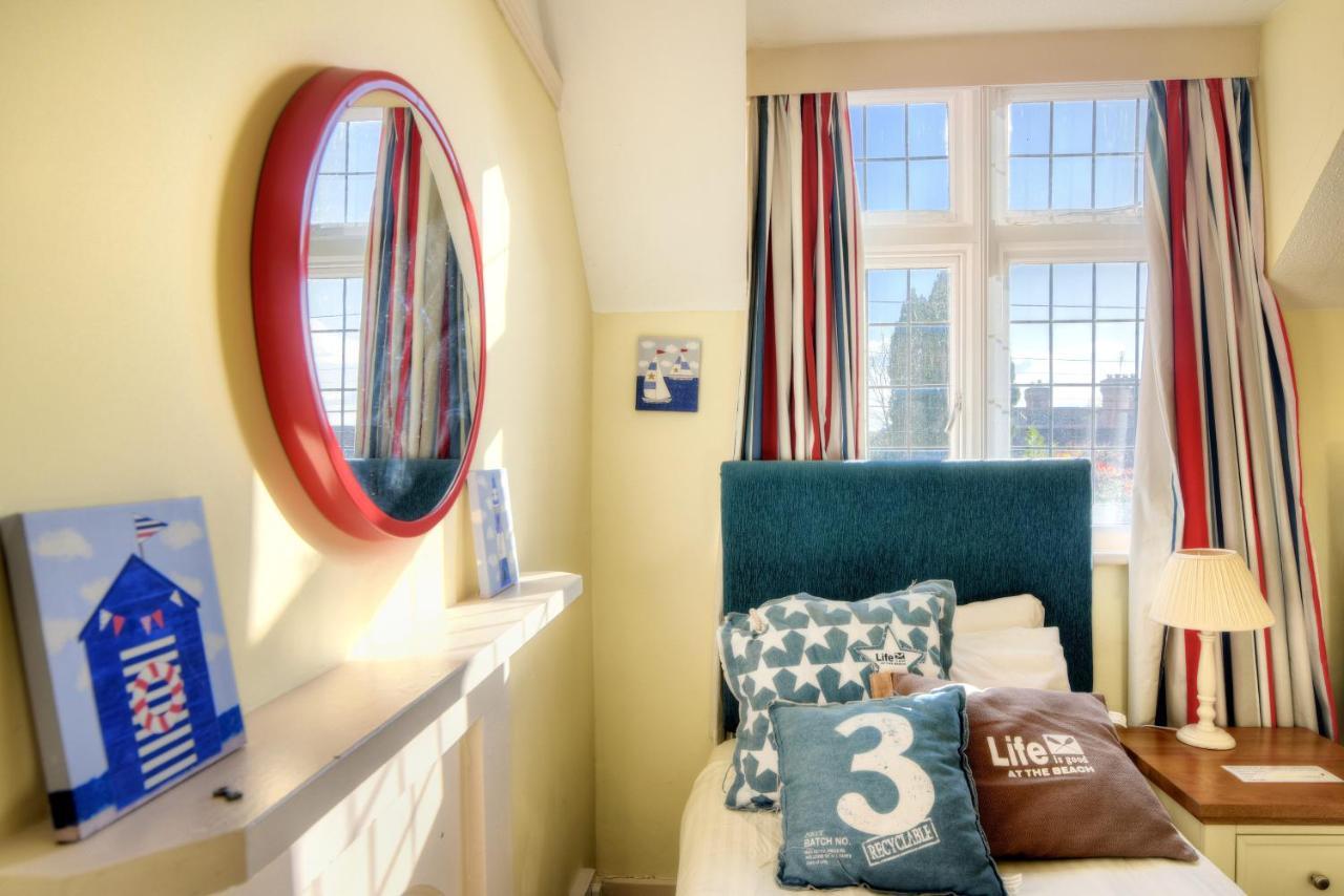 2 Old Farm Holiday home Lyme Regis