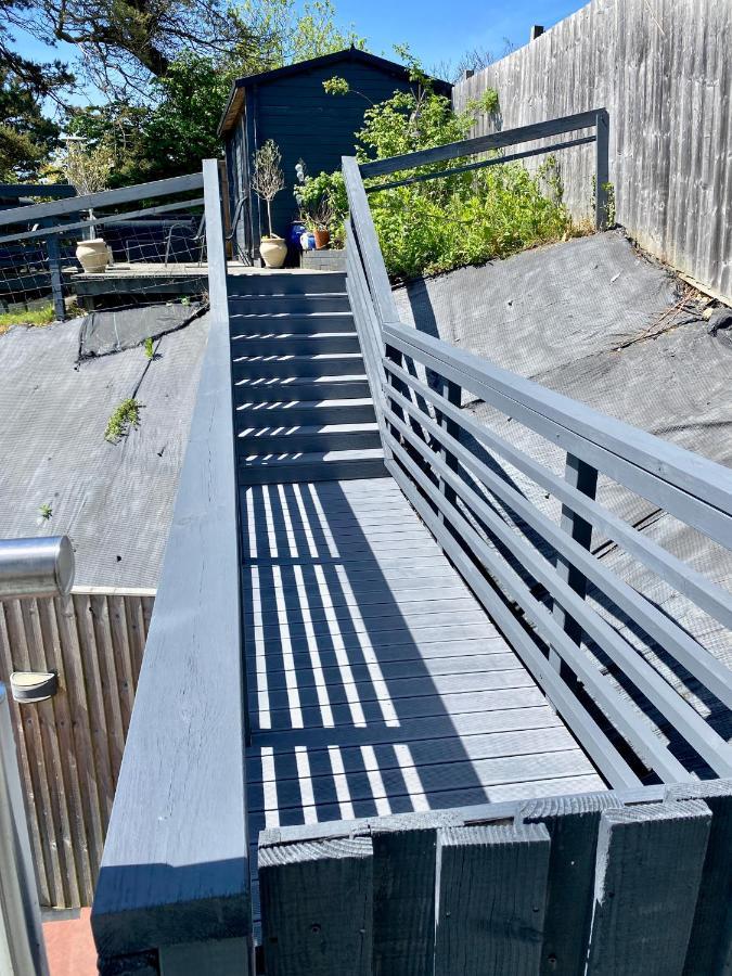 Casa de férias Bay View Veranda: Lyme's 3-story Coastal Retreat Lyme Regis