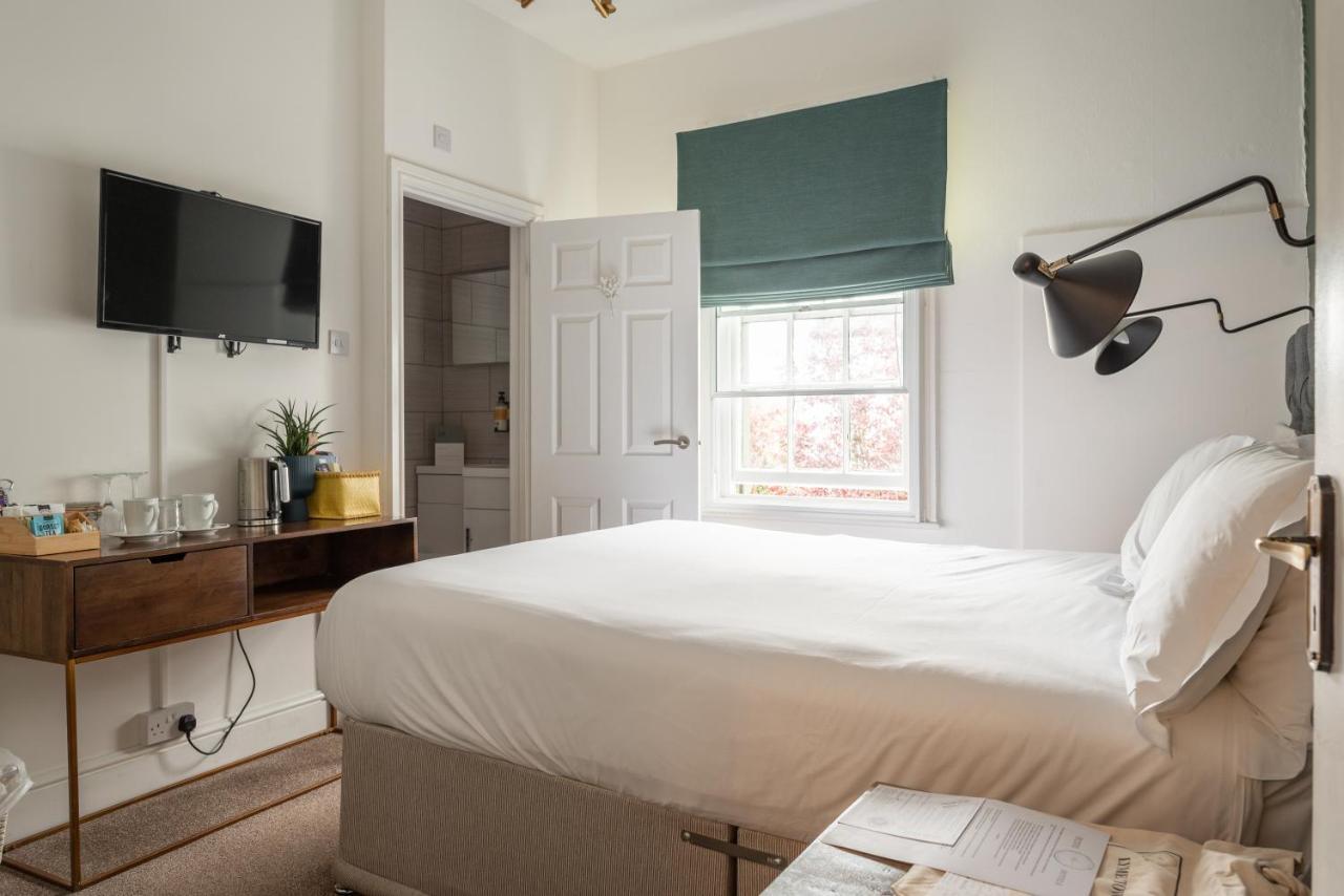 Lyme Townhouse 3*