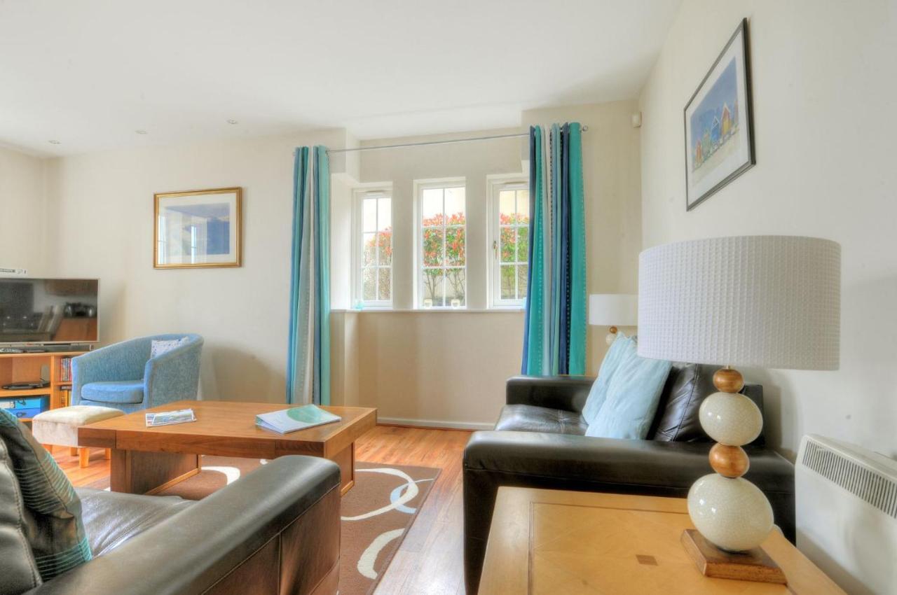 Apartment 8 Buckfields