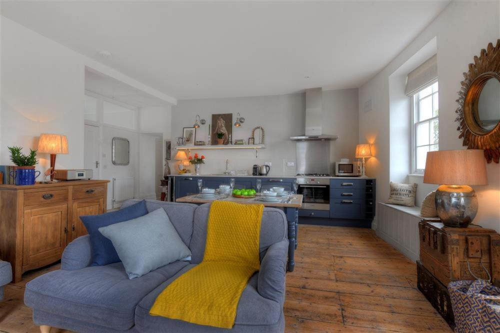 Apartment 2 Woodville