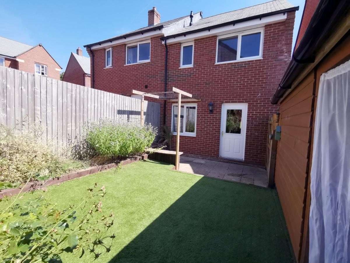 Holiday home 2 Bedroom House With Free Parking Lyme Regis