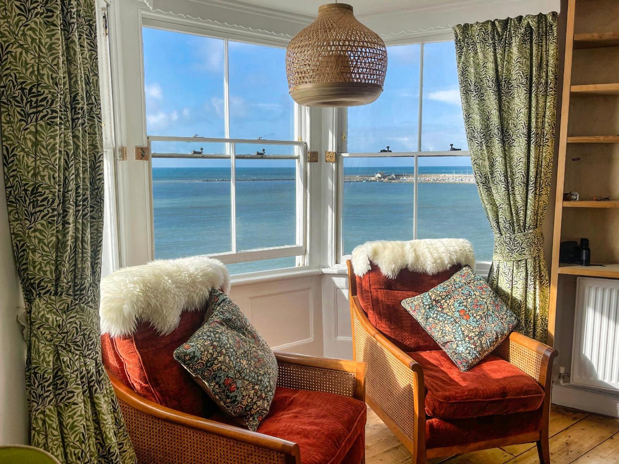 Bell Cliff House Holiday home Lyme Regis