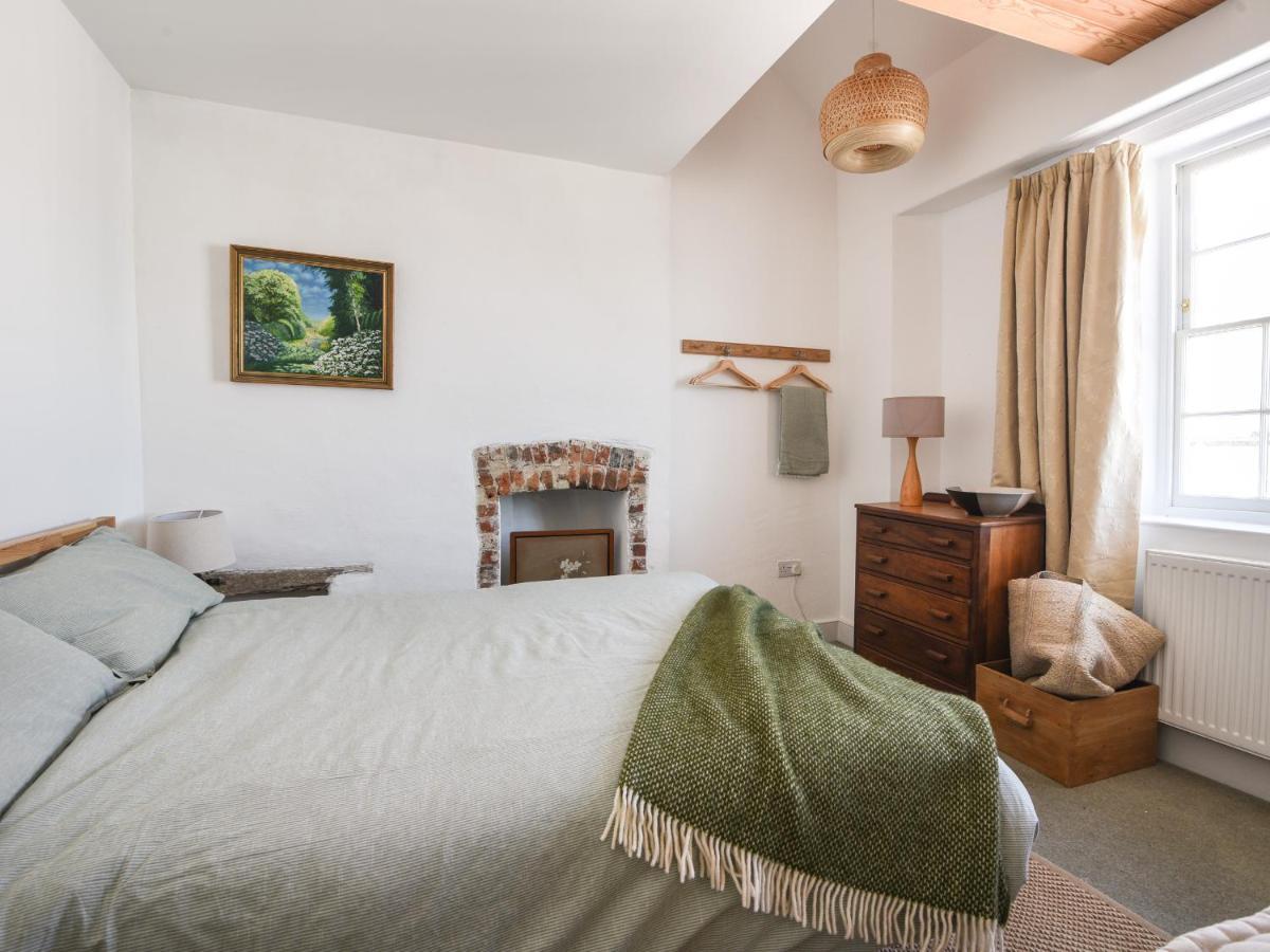 Bell Cliff House Holiday home Lyme Regis