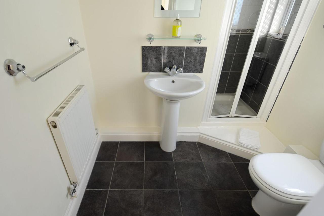 4 Coram Court Holiday home