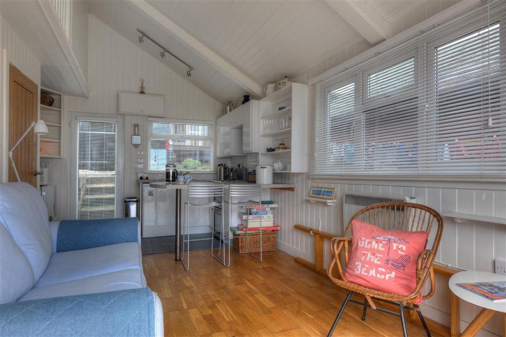 8 Bowling Holiday home Lyme Regis