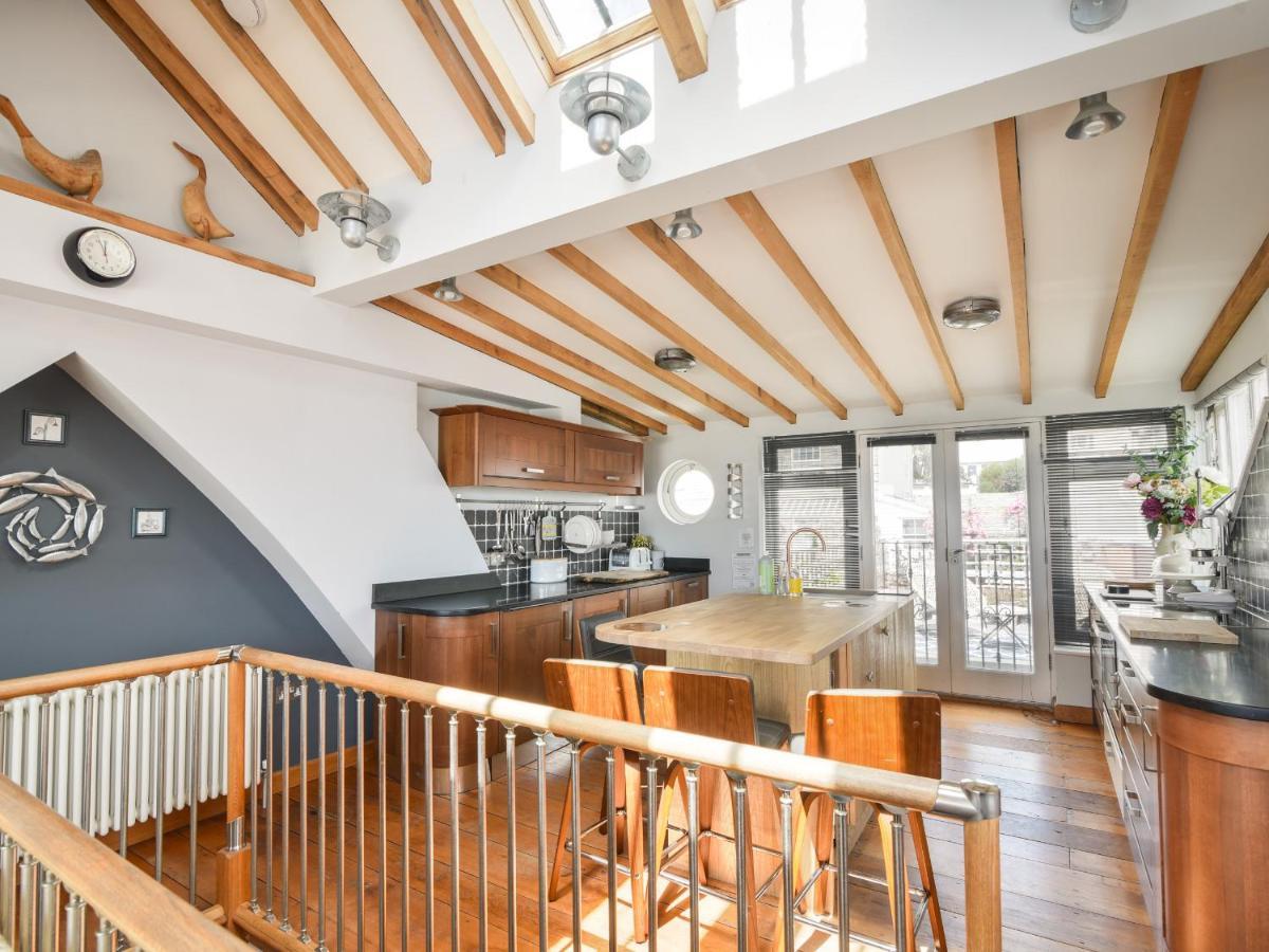 The Lookout Apartment
