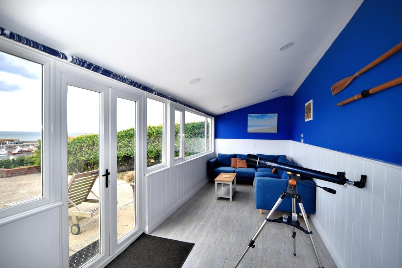 1 Harbour Heights Apartment *