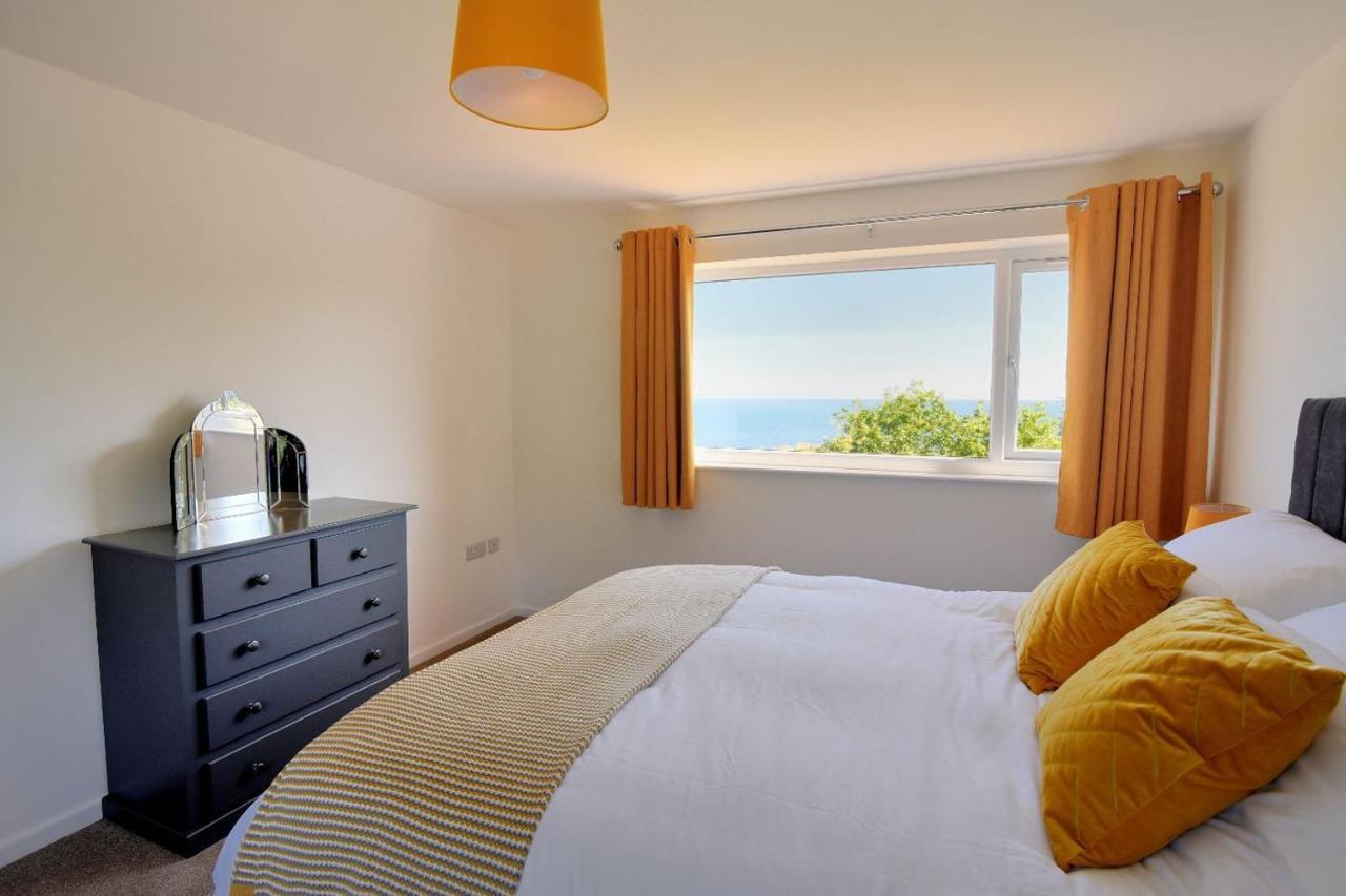 Holiday home Lottys Lookout *