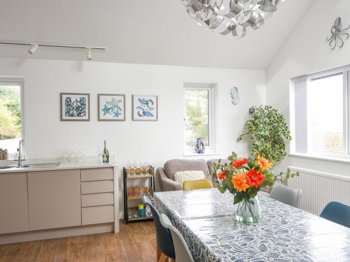 Blue Neptune Holiday home *