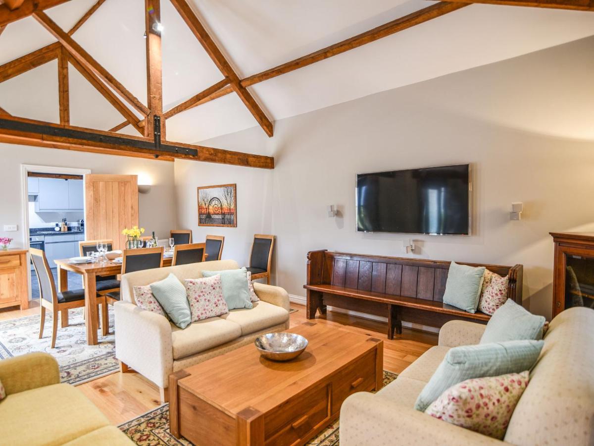 Ware Barn * Lyme Regis