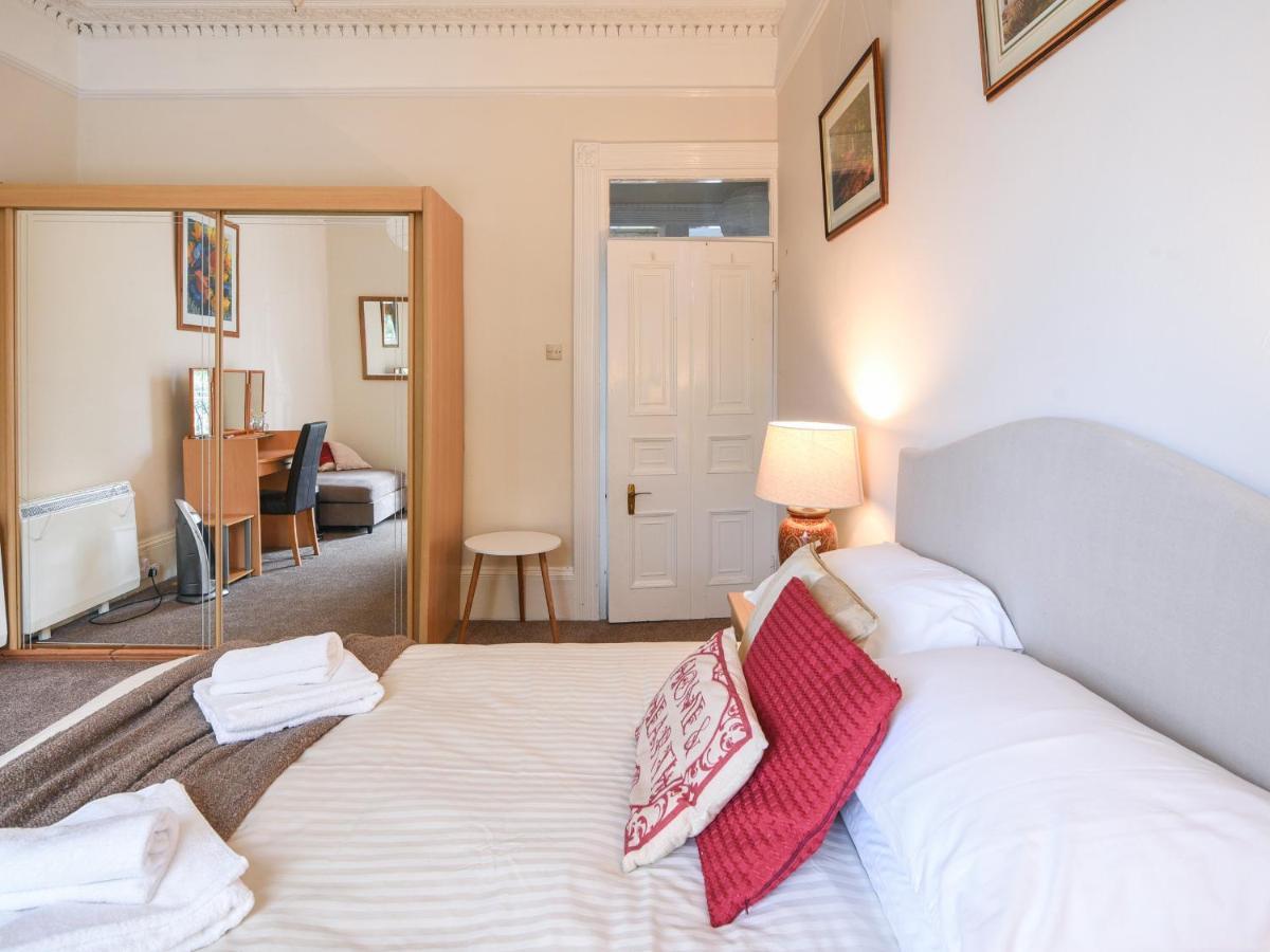 Flat 2, St Agnes House Apartamento