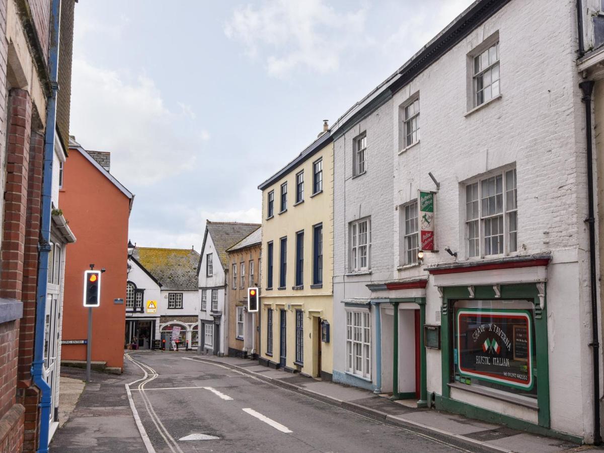 The Lymings * Lyme Regis