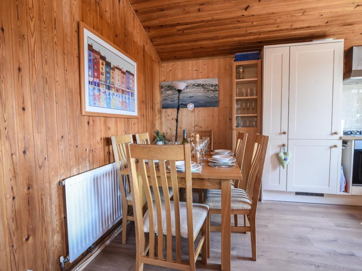 Oakwood 1 Pinewood Retreat * Lyme Regis