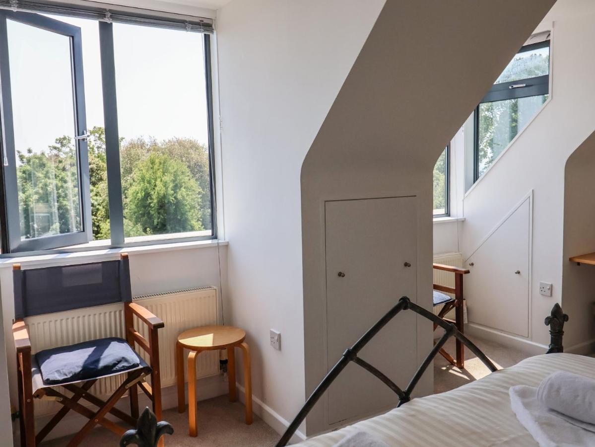The Penthouse Apartamento Lyme Regis