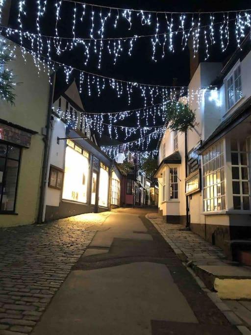 2 Dorset Mews