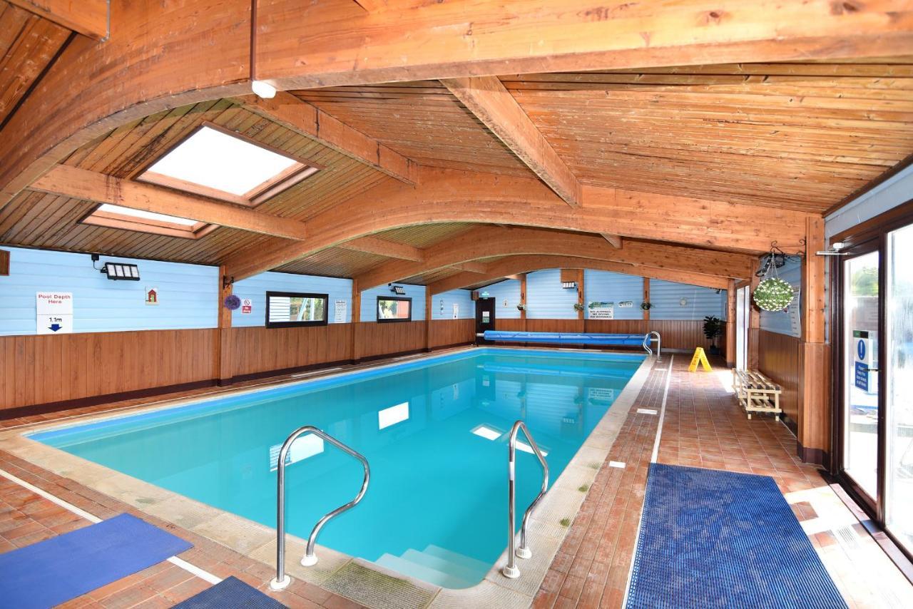 Oakwood 2 Pinewood Retreat Holiday home Lyme Regis