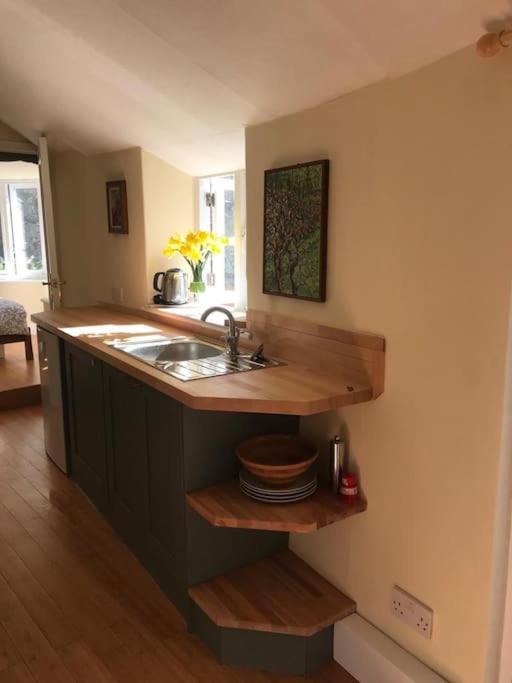 Lyme Clifftop Hideaway Lyme Regis
