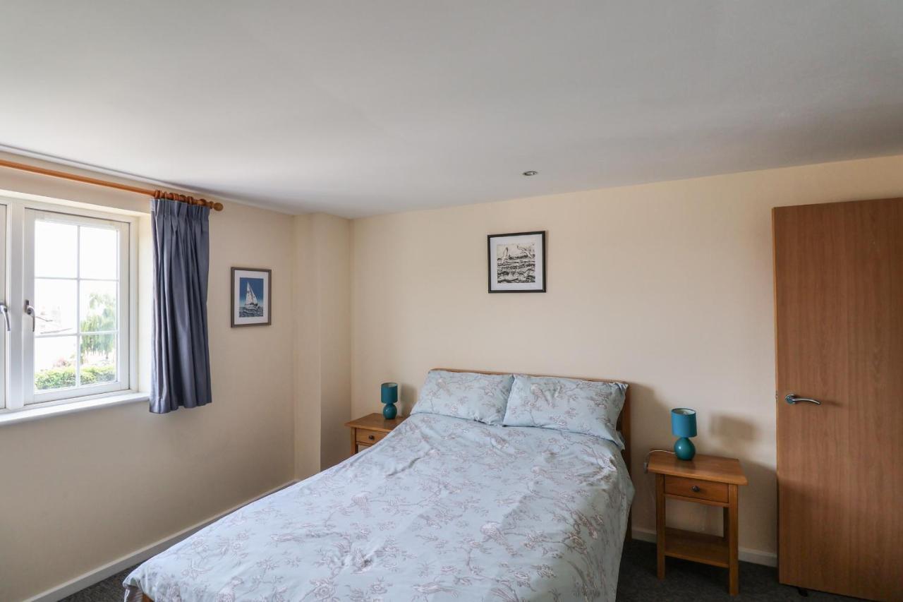 5 Buckfields * Lyme Regis