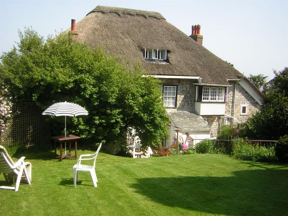 Holiday home 2 Kersbrook Gardens Lyme Regis