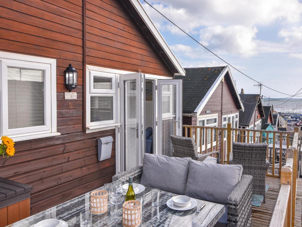 Marnie's Rest Lyme Regis