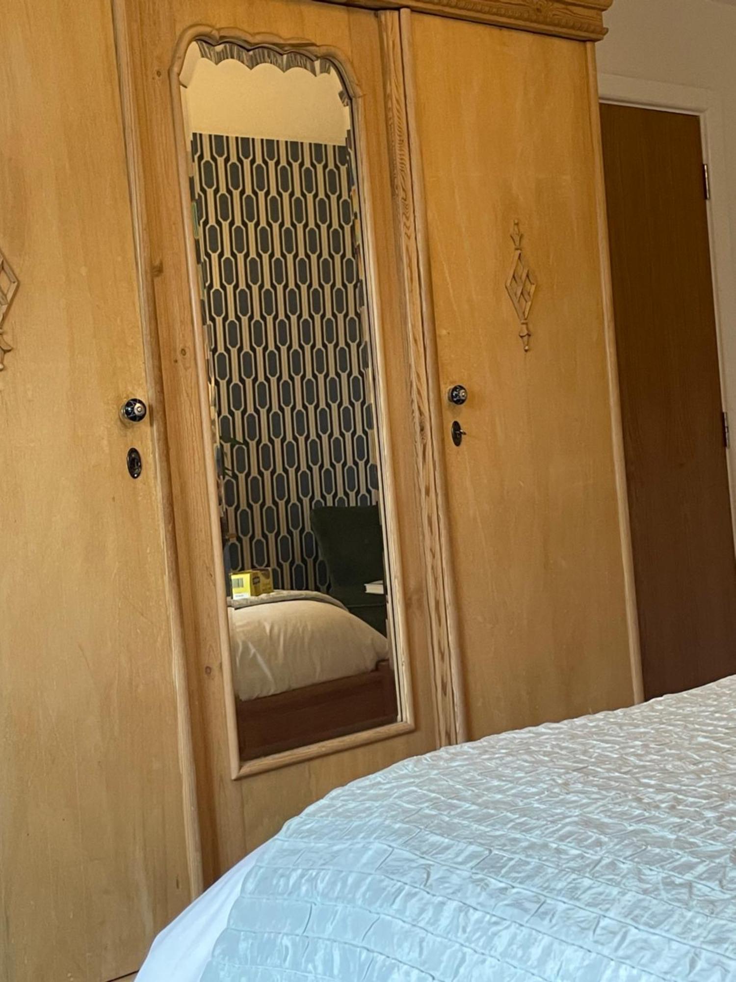 Bed & Breakfast No 12 5*