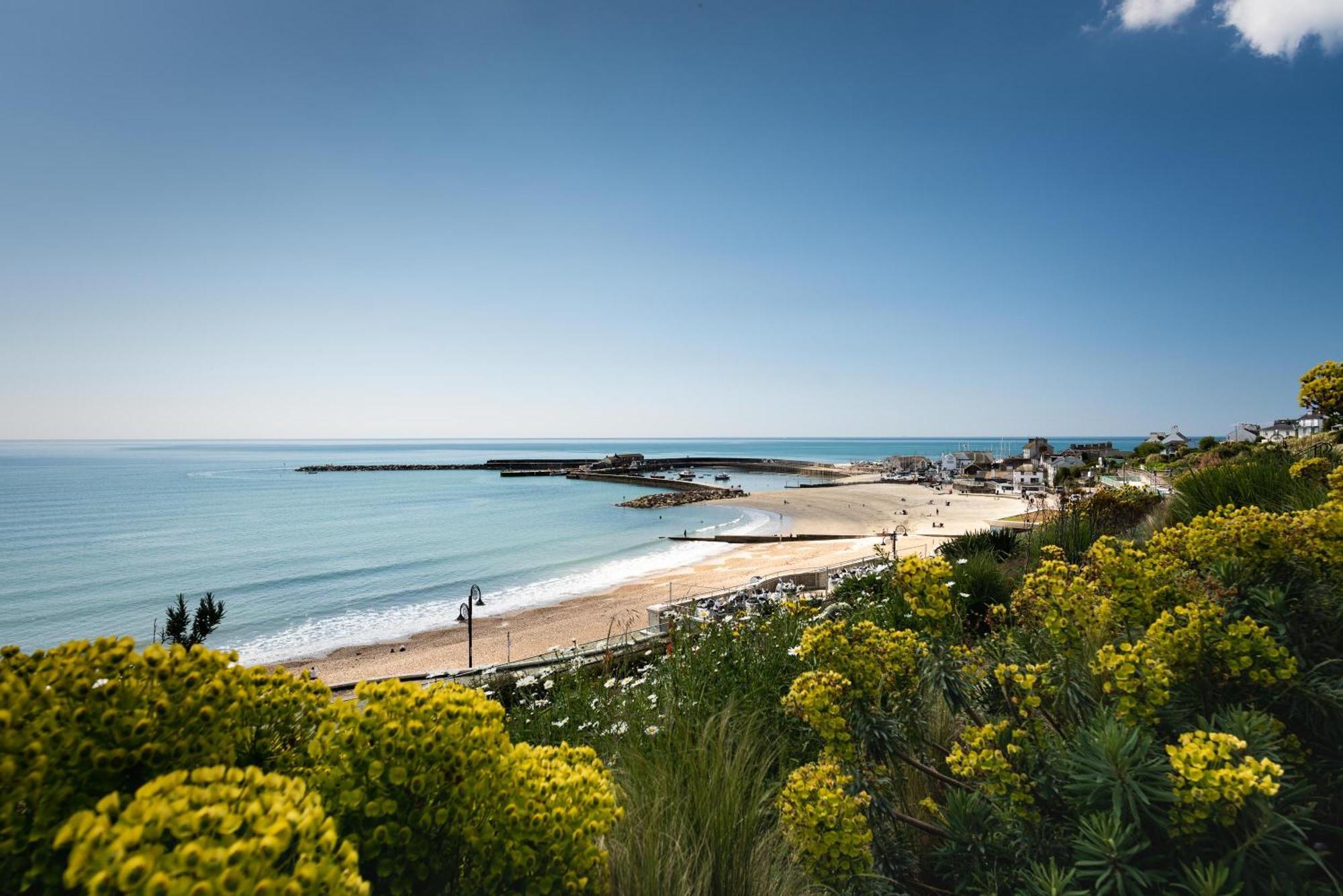 Gorgeous Boutique Flat Sleeps 2 In Holiday home *