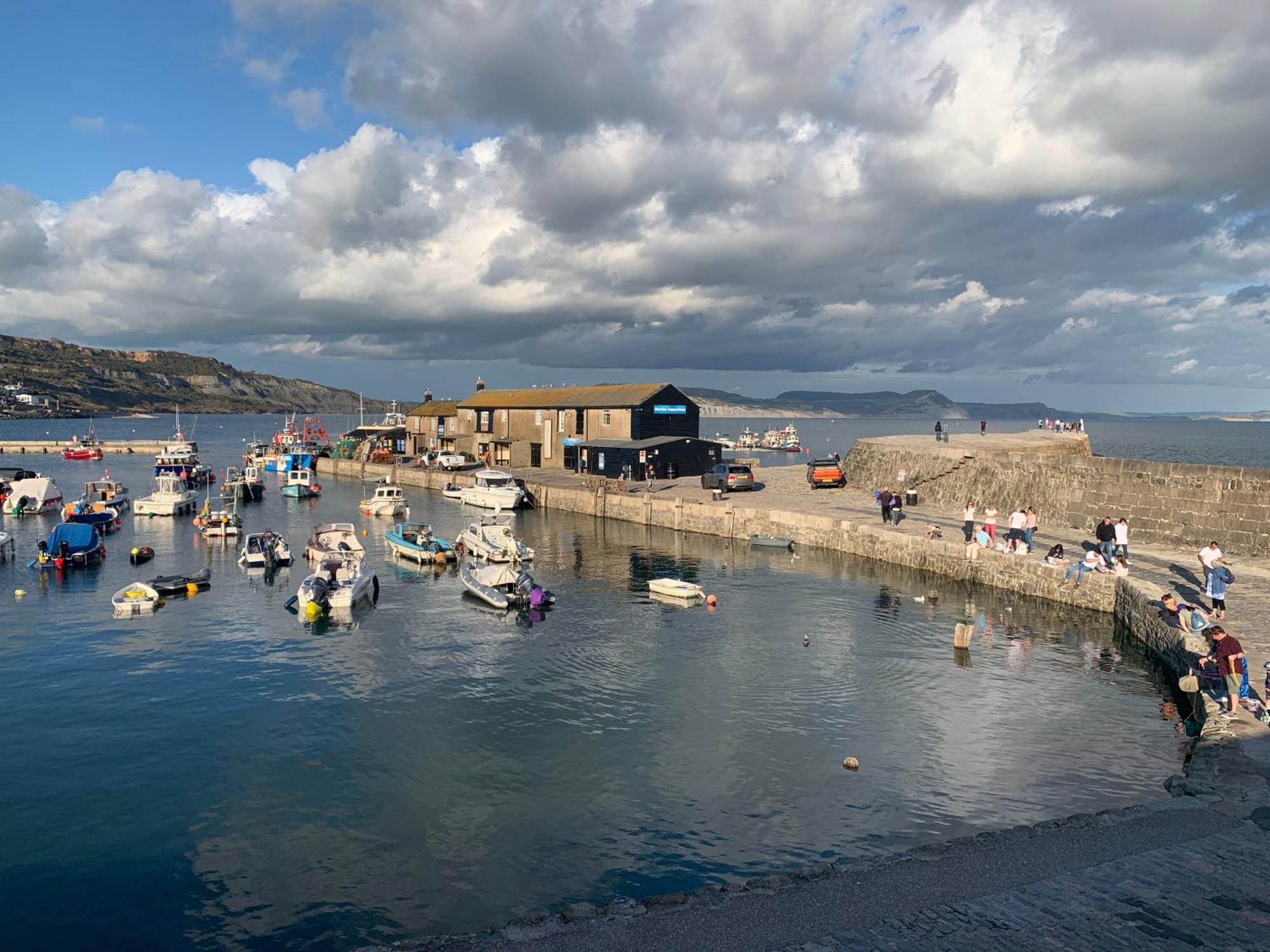 Seaward Apartment Lyme Regis