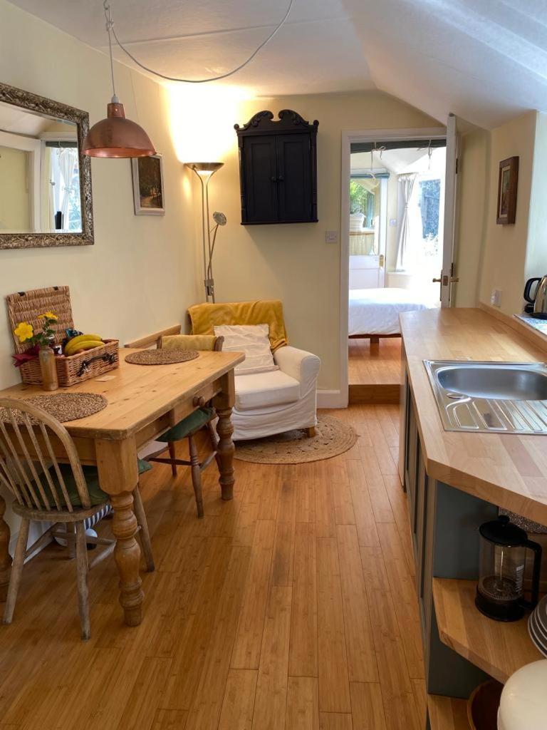 Lyme Clifftop Hideaway Lyme Regis