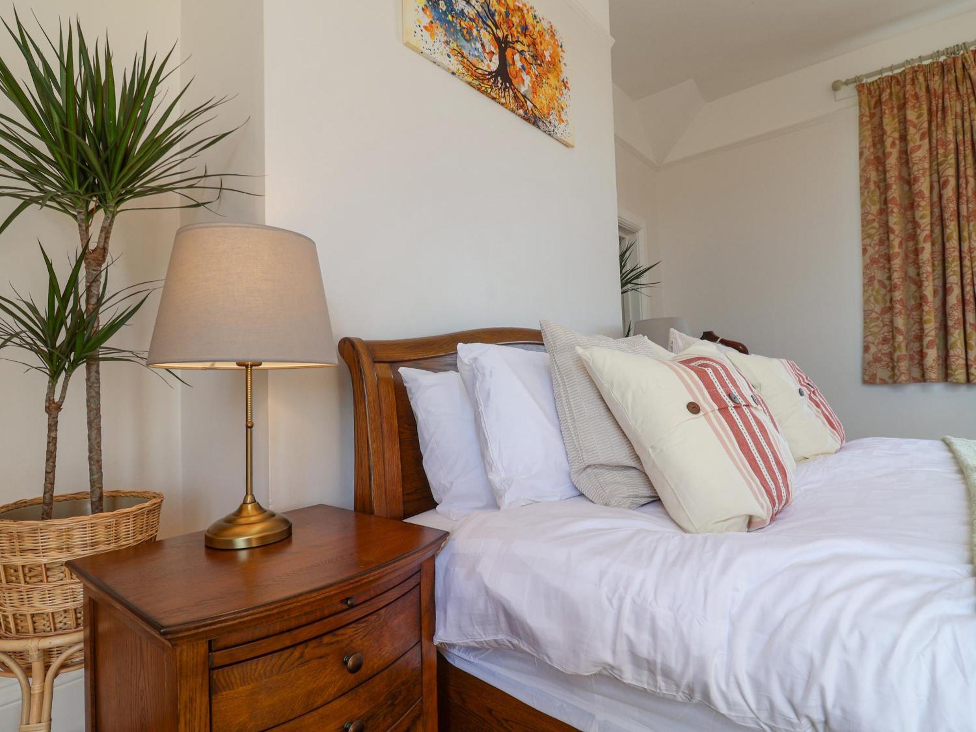 Holiday home Red House Lyme Regis