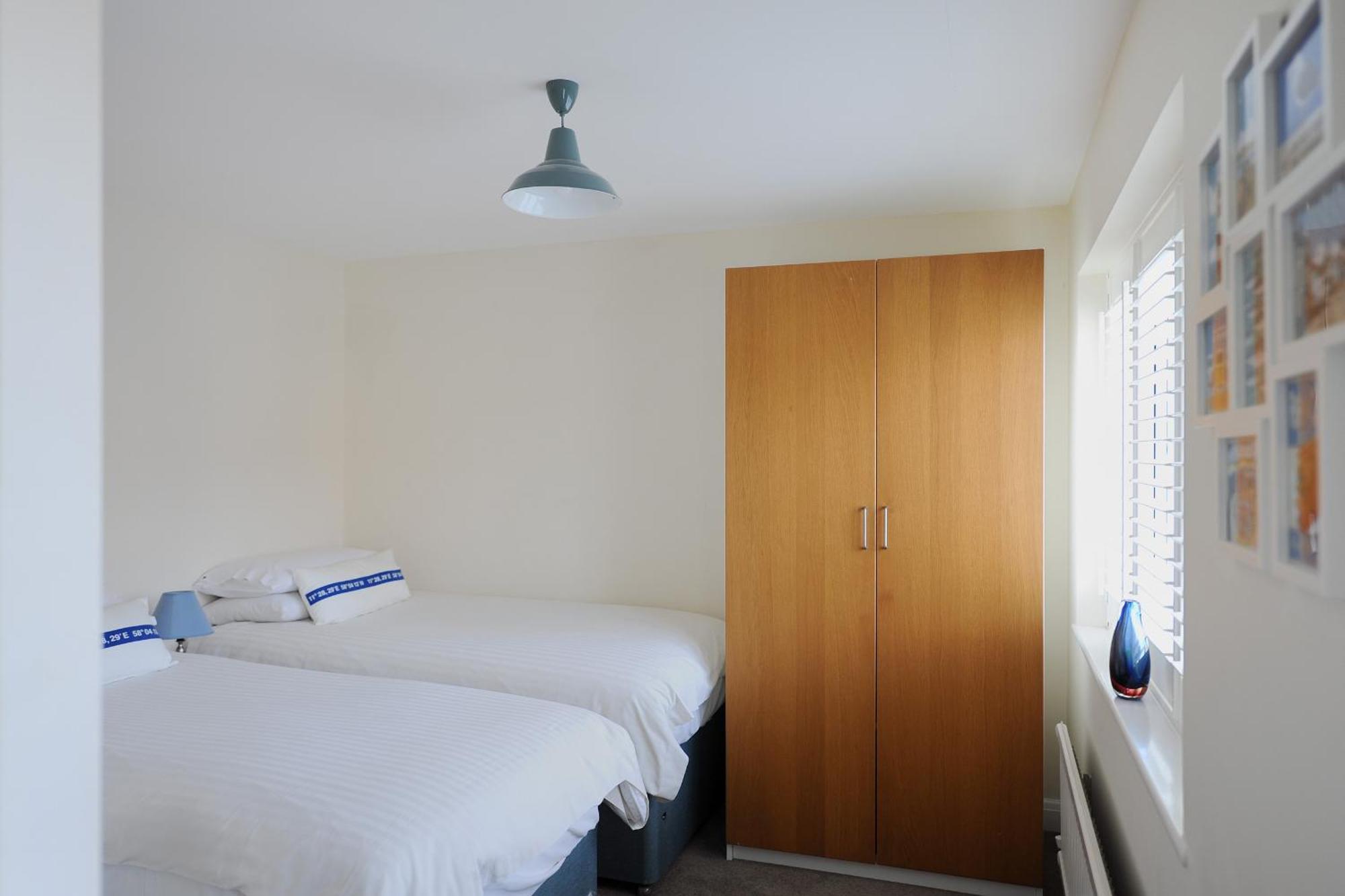 2 Studley Gardens * Lyme Regis