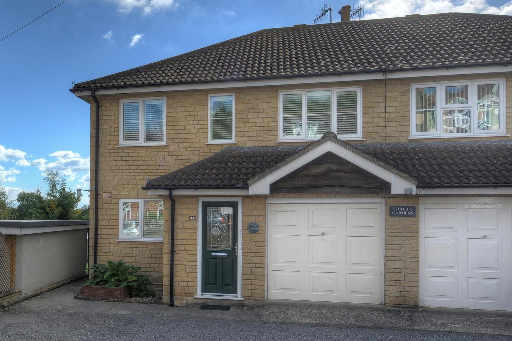 2 Studley Gardens Holiday home Lyme Regis